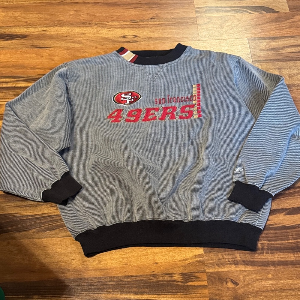 Logo Athletic San Francisco 49ers Gray Crewneck Sweater
